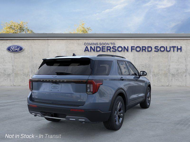 Vehicle photo 8