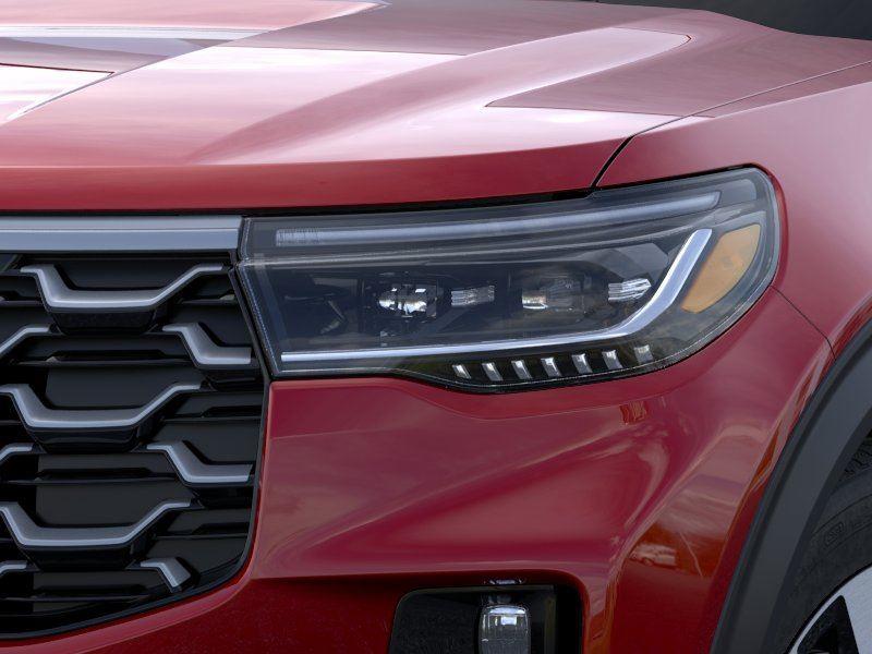 Vehicle photo 18
