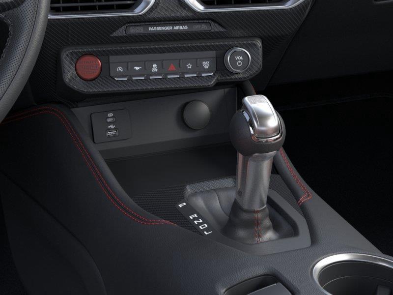 Vehicle photo 15