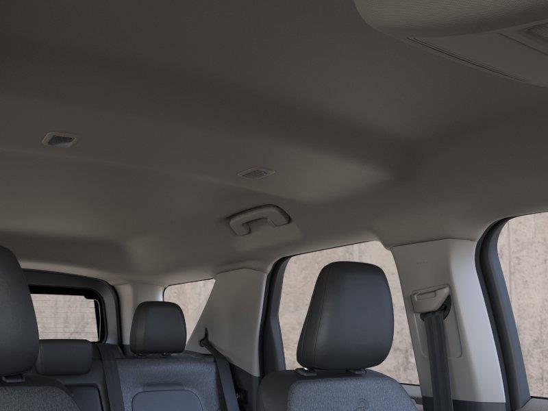 Vehicle photo 22