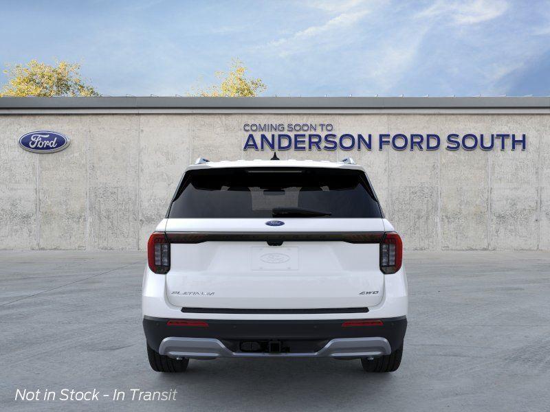 Vehicle photo 5