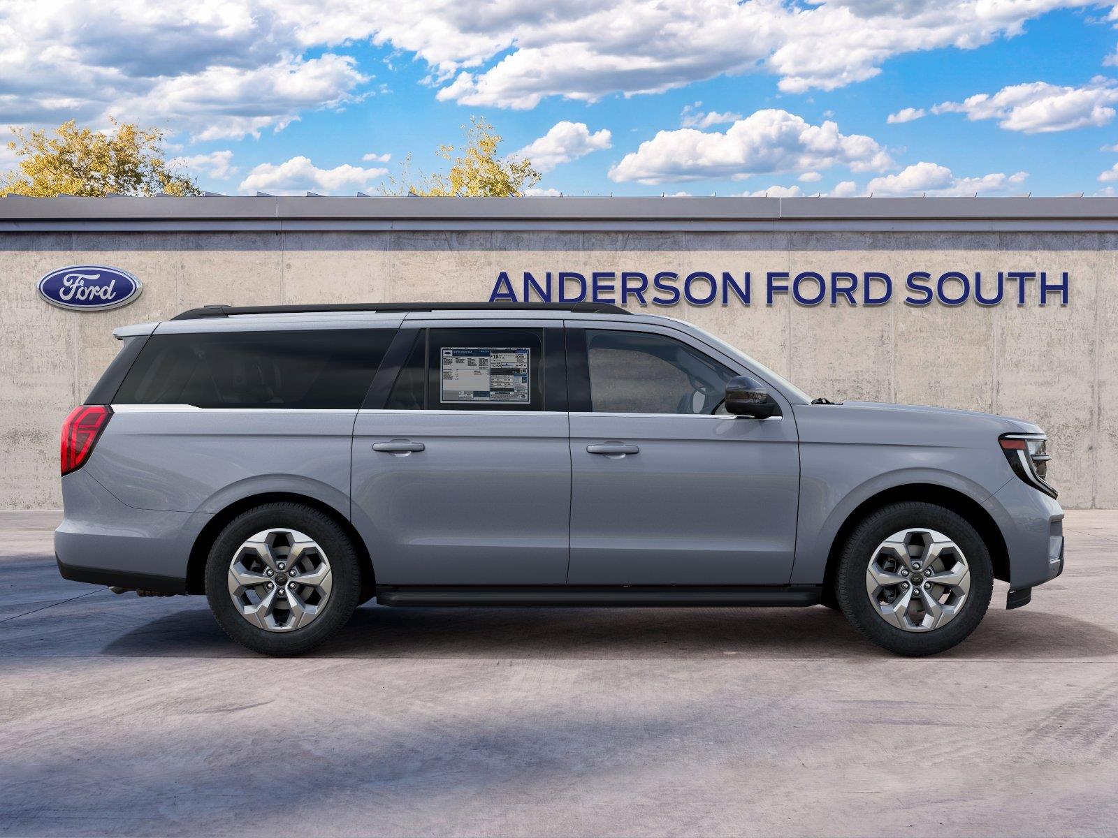 Vehicle photo 5