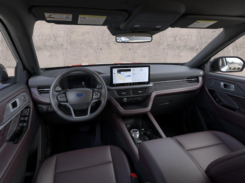 Vehicle photo 9