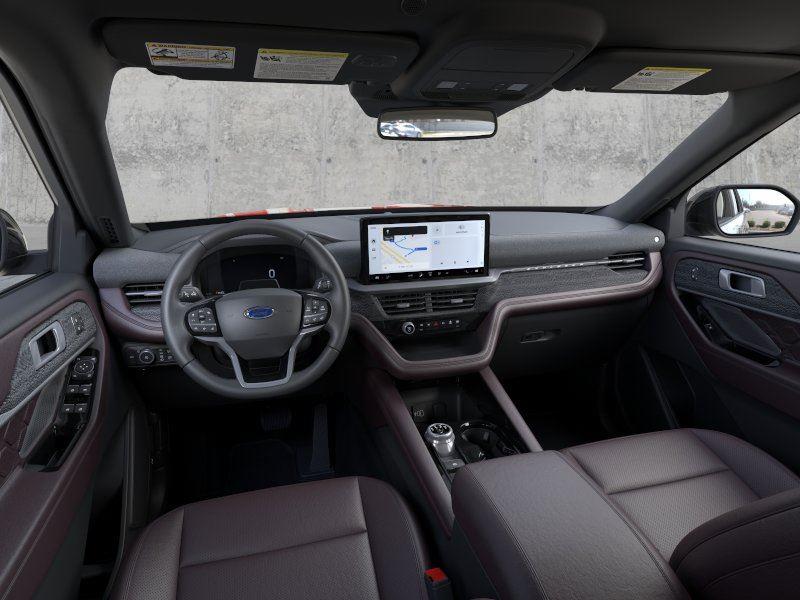 Vehicle photo 9