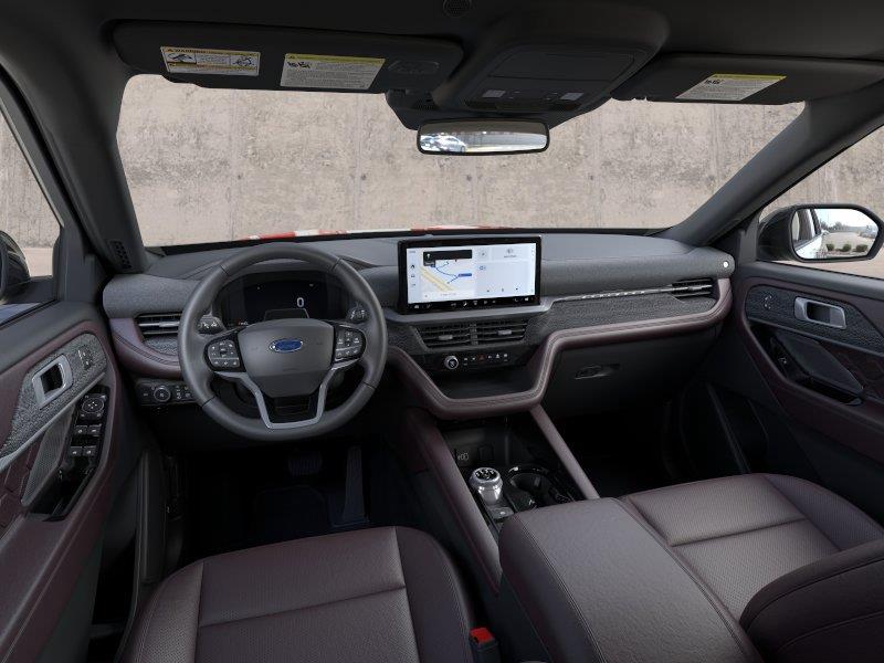 Vehicle photo 9