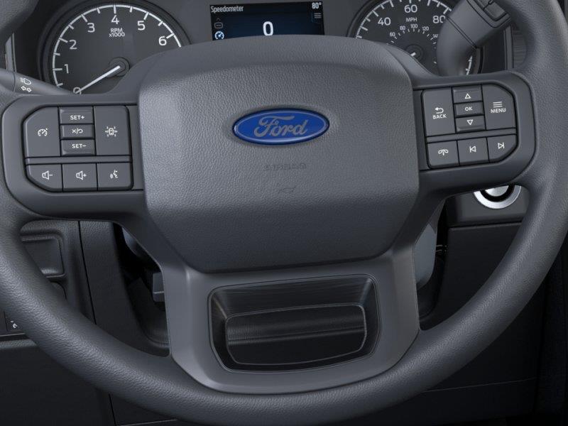 Vehicle photo 12