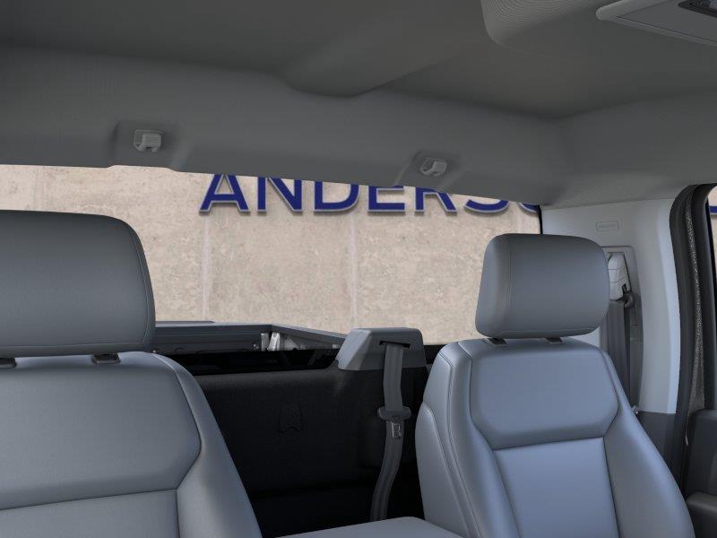 Vehicle photo 22
