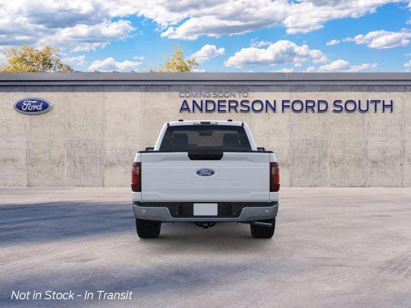 Vehicle photo 5