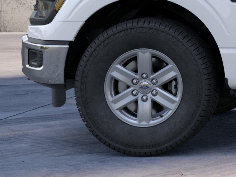 Vehicle photo 19