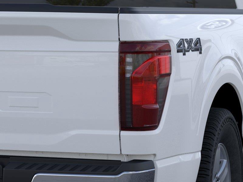 Vehicle photo 21
