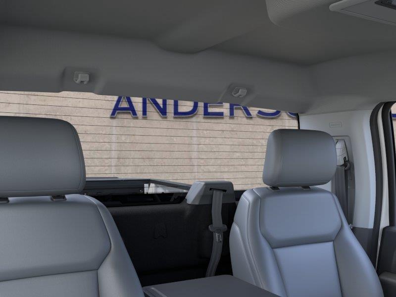 Vehicle photo 22