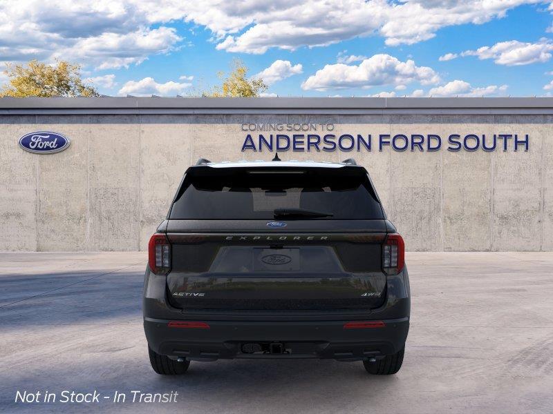 Vehicle photo 5