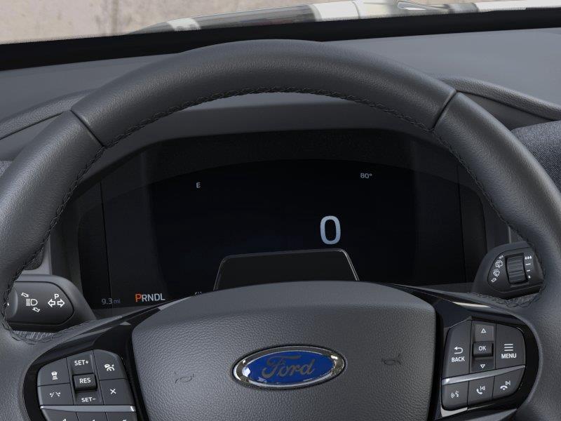 Vehicle photo 13