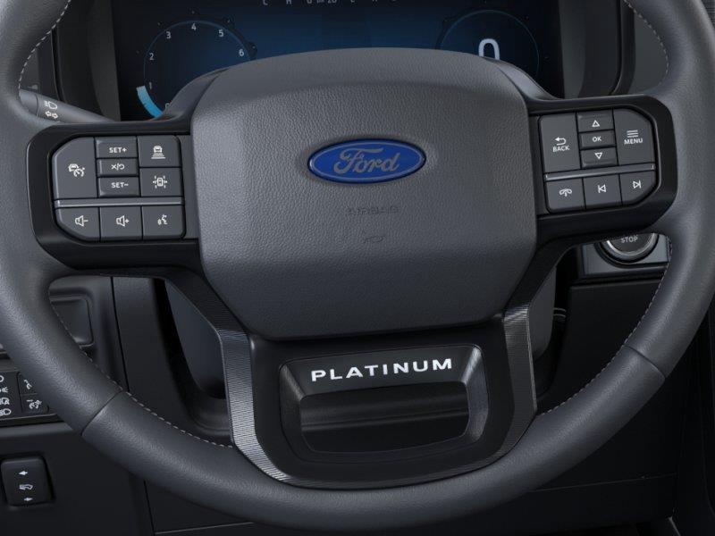 Vehicle photo 12
