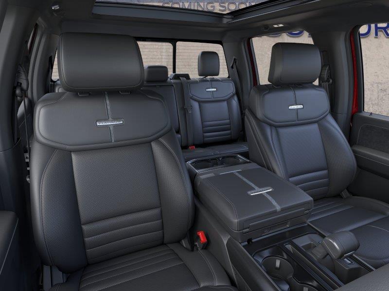 Vehicle photo 10