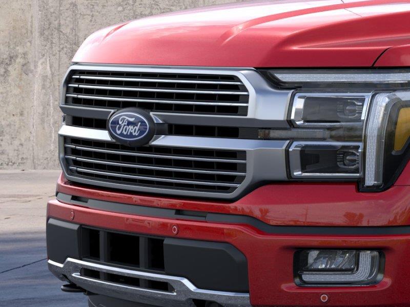 Vehicle photo 17