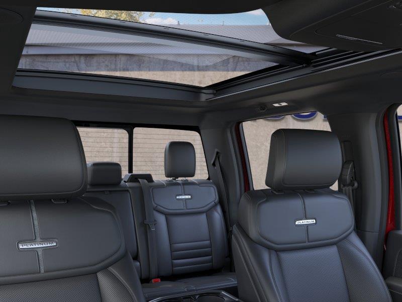Vehicle photo 22