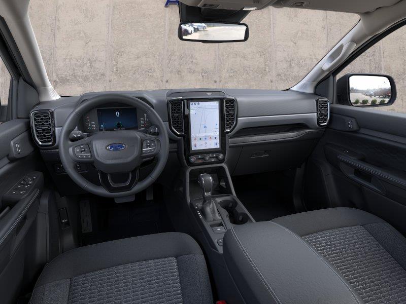 Vehicle photo 9