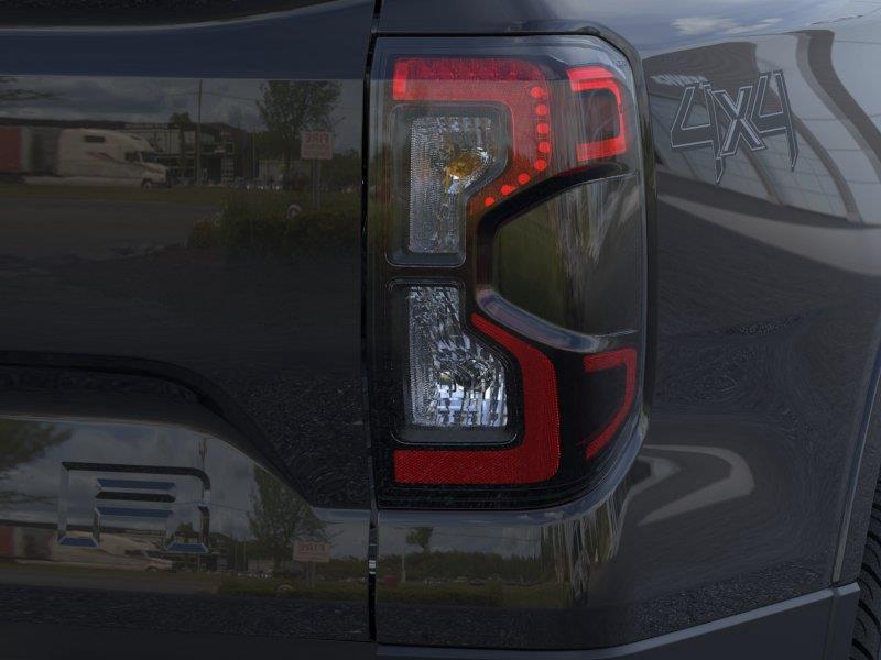 Vehicle photo 21
