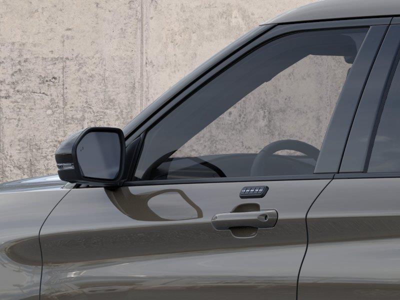 Vehicle photo 20