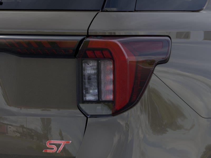 Vehicle photo 21
