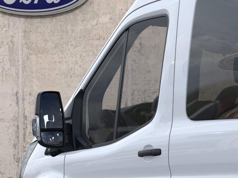 Vehicle photo 20