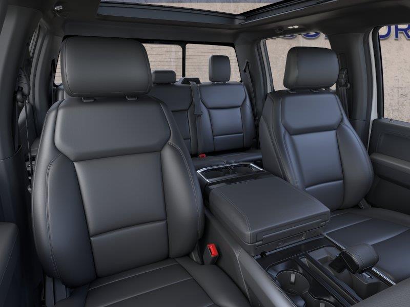 Vehicle photo 10