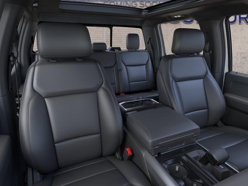Vehicle photo 10