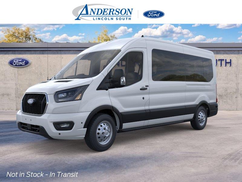 Vehicle photo 1