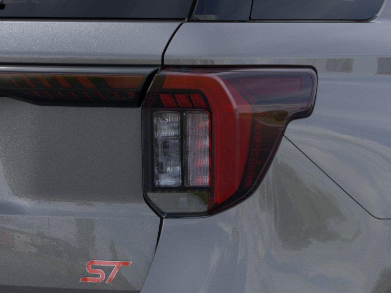 Vehicle photo 21