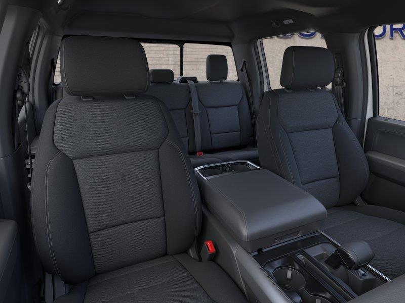 Vehicle photo 10