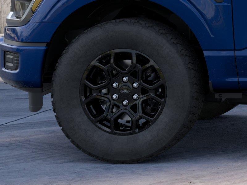 Vehicle photo 19