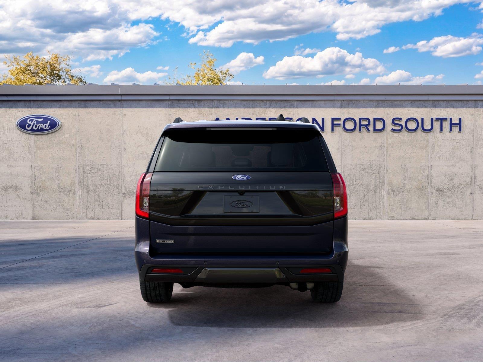 Vehicle photo 7