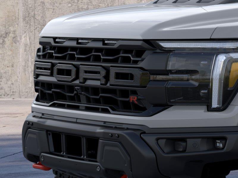 Vehicle photo 17