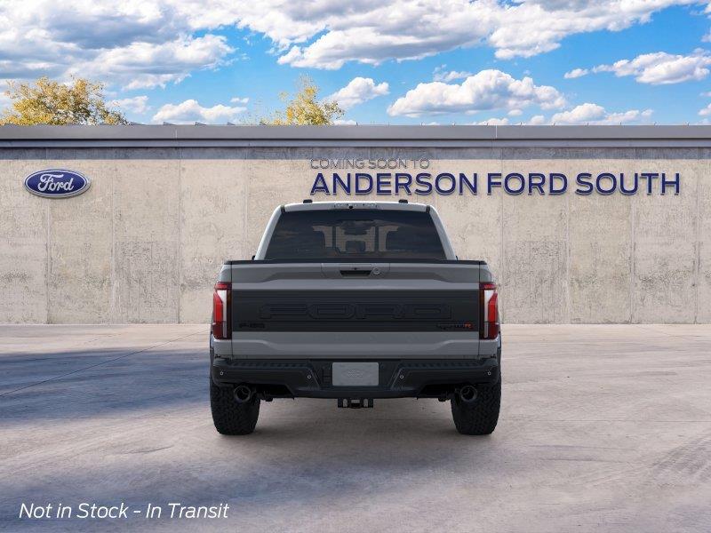 Vehicle photo 5
