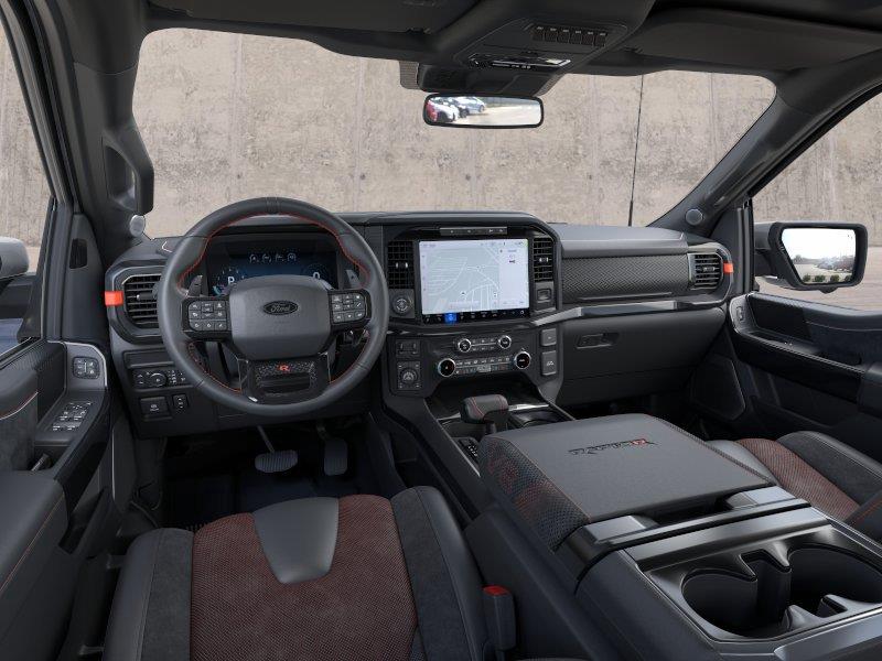 Vehicle photo 9