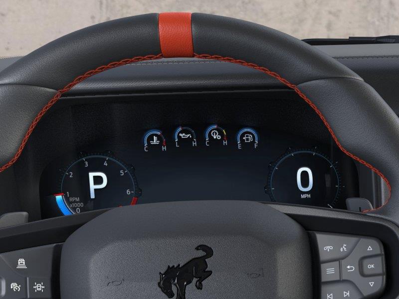 Vehicle photo 13