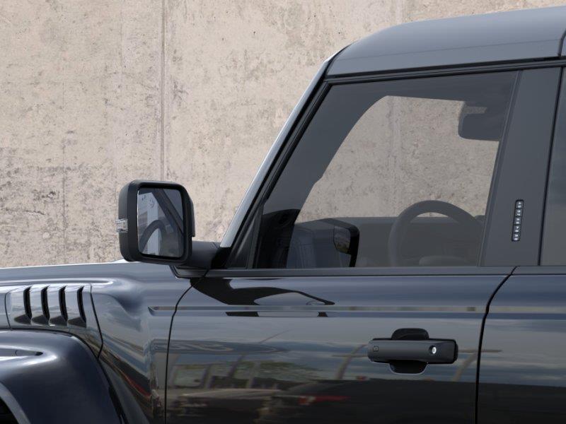 Vehicle photo 22