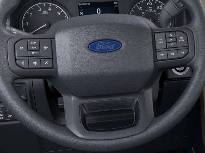 Vehicle photo 12