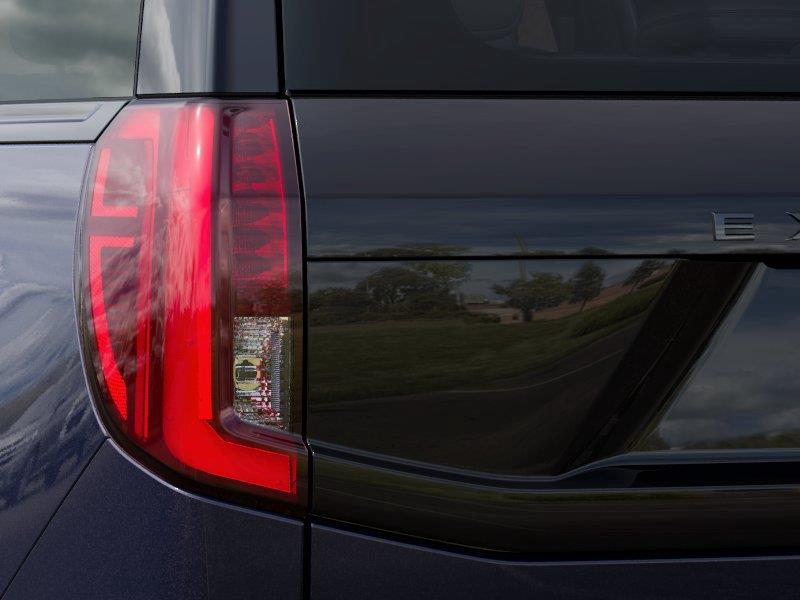 Vehicle photo 21