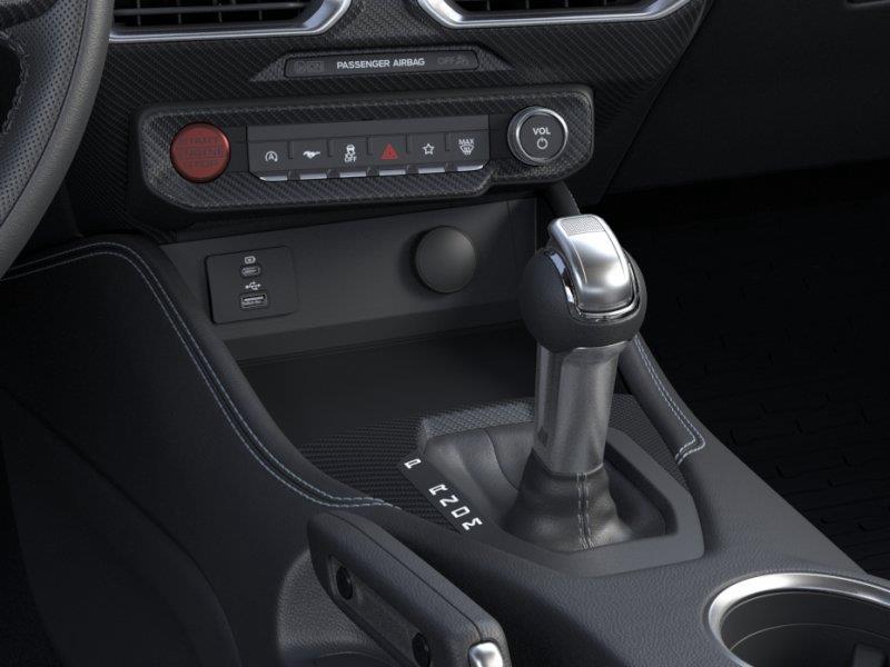 Vehicle photo 15