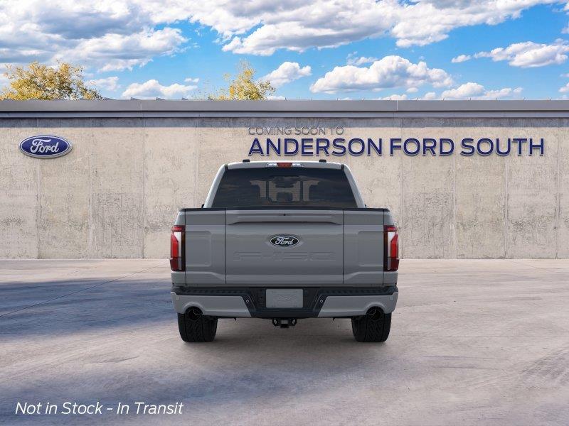 Vehicle photo 5
