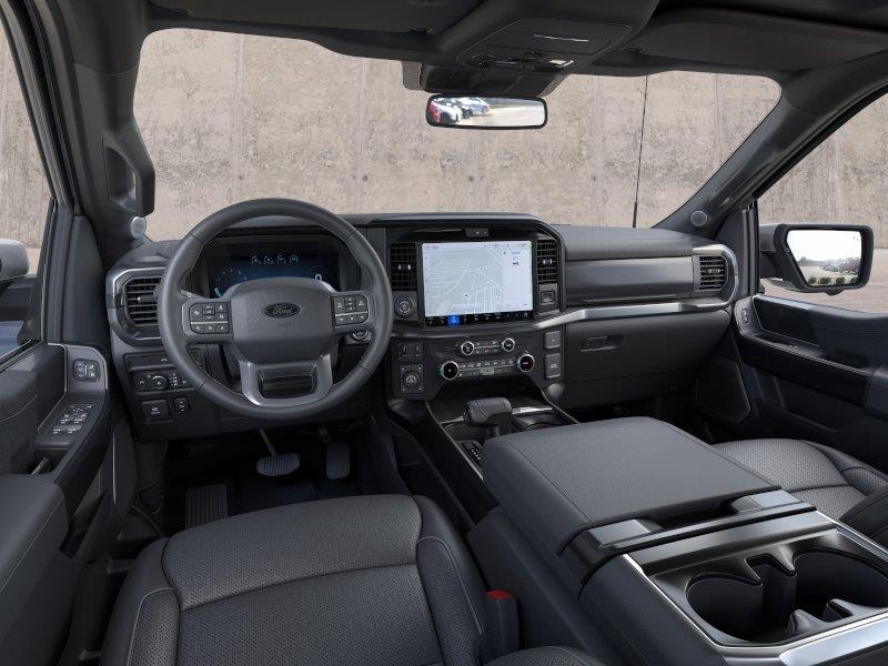 Vehicle photo 9