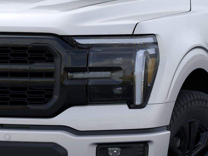 Vehicle photo 18