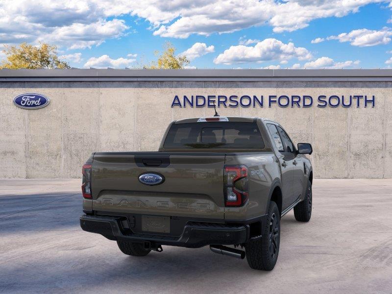 Vehicle photo 8