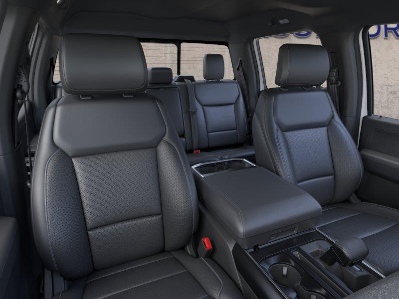 Vehicle photo 10
