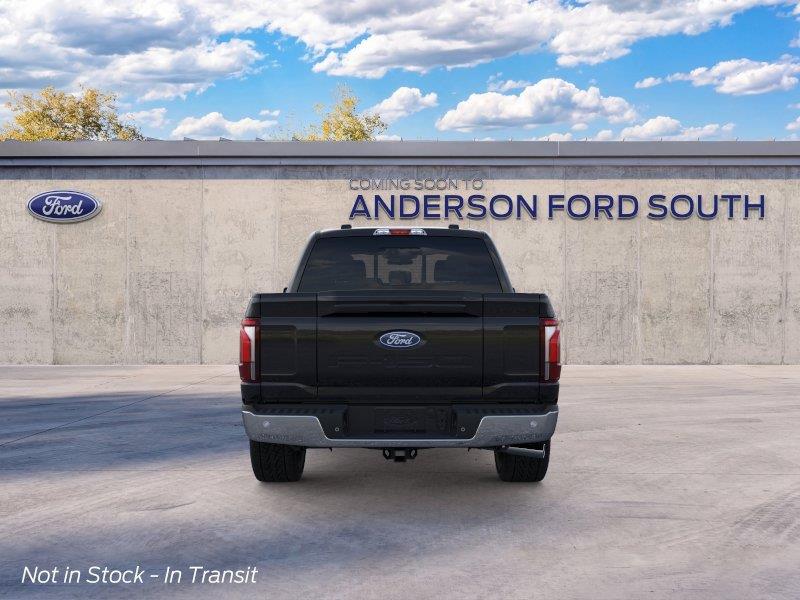 Vehicle photo 5