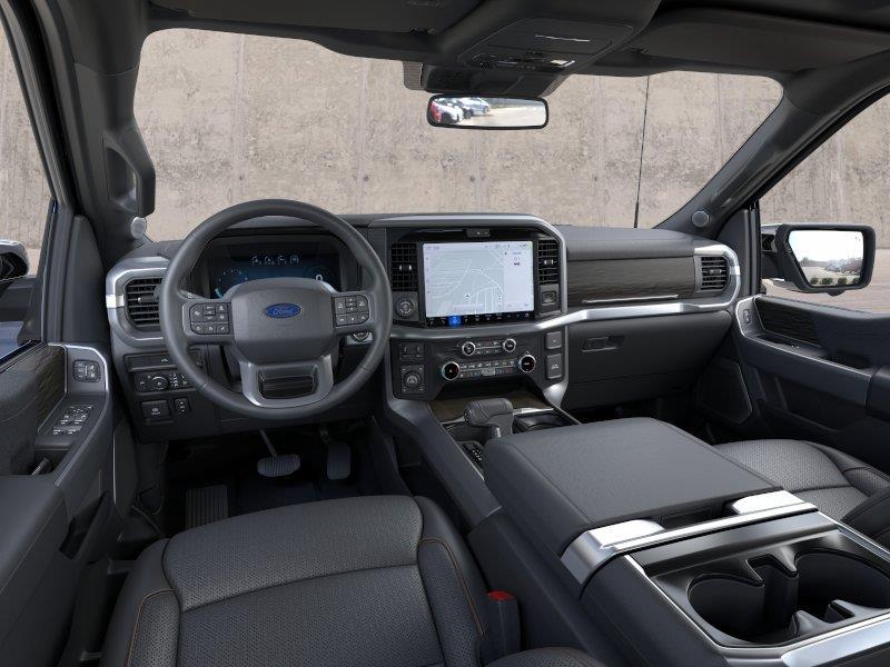 Vehicle photo 9
