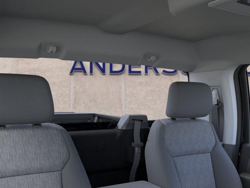 Vehicle photo 22