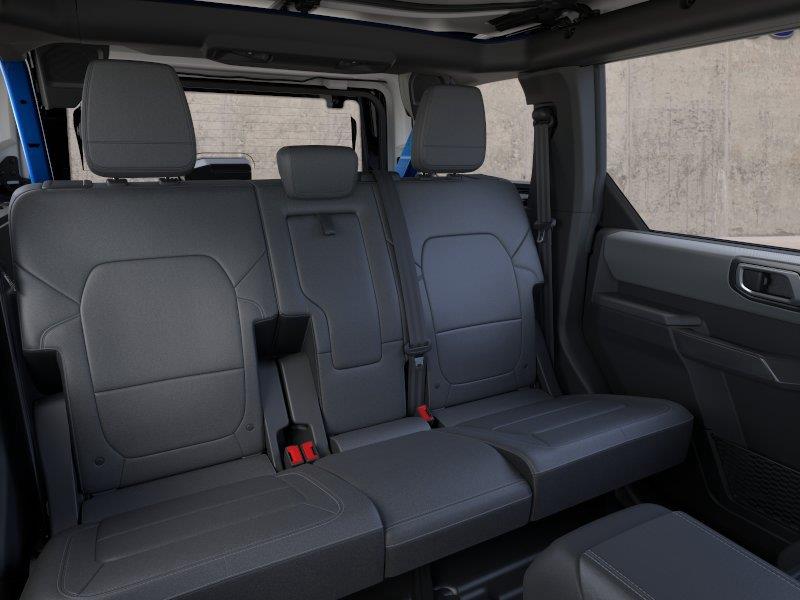 Vehicle photo 11